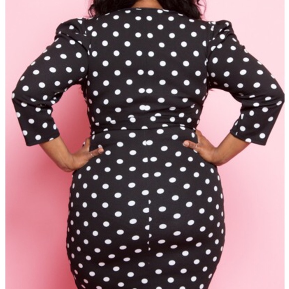 New Plus Size Polka Dot Dress - Picture 3 of 4